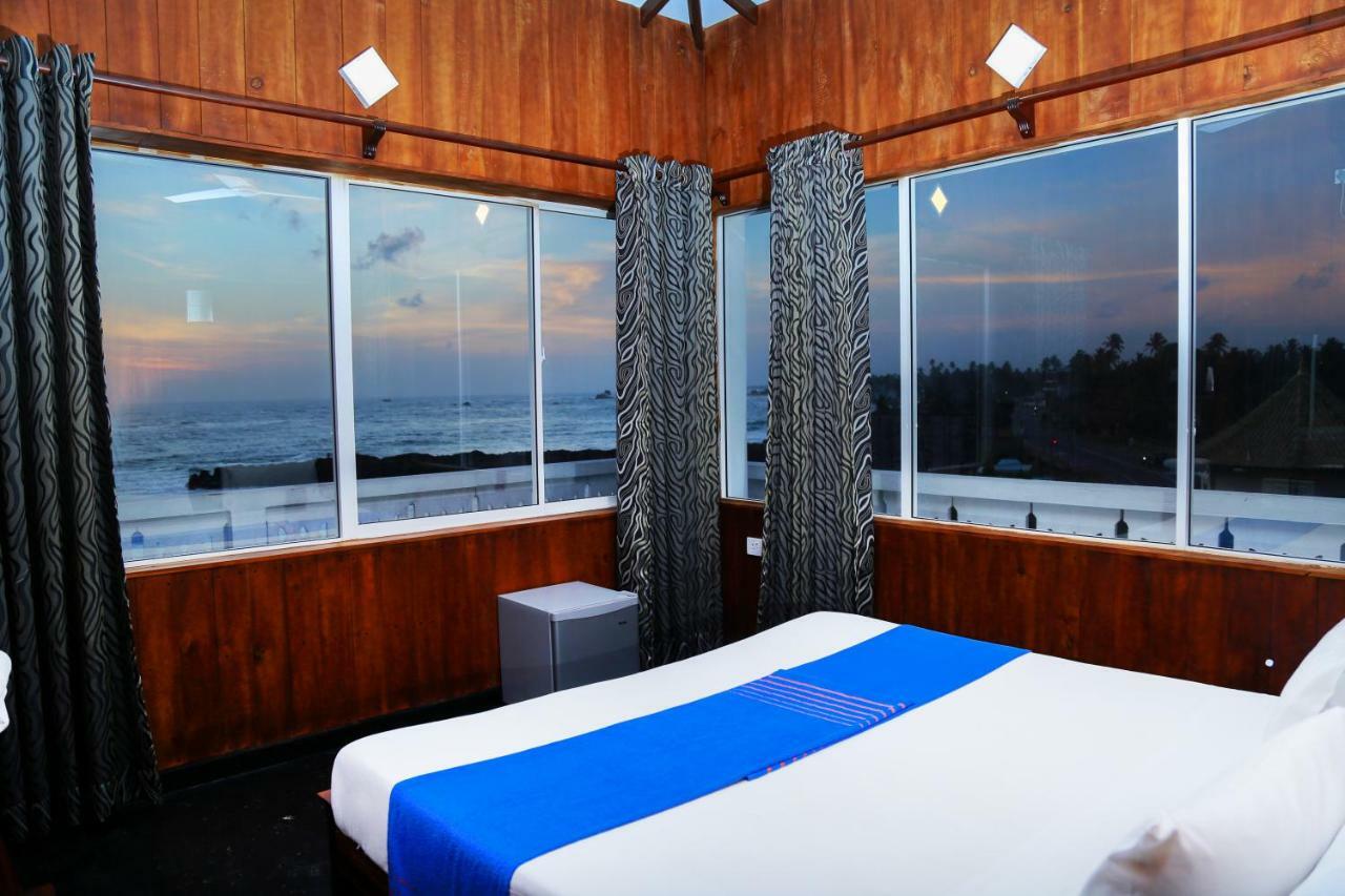 Hikka Ocean Resort Hikkaduwa Exteriör bild