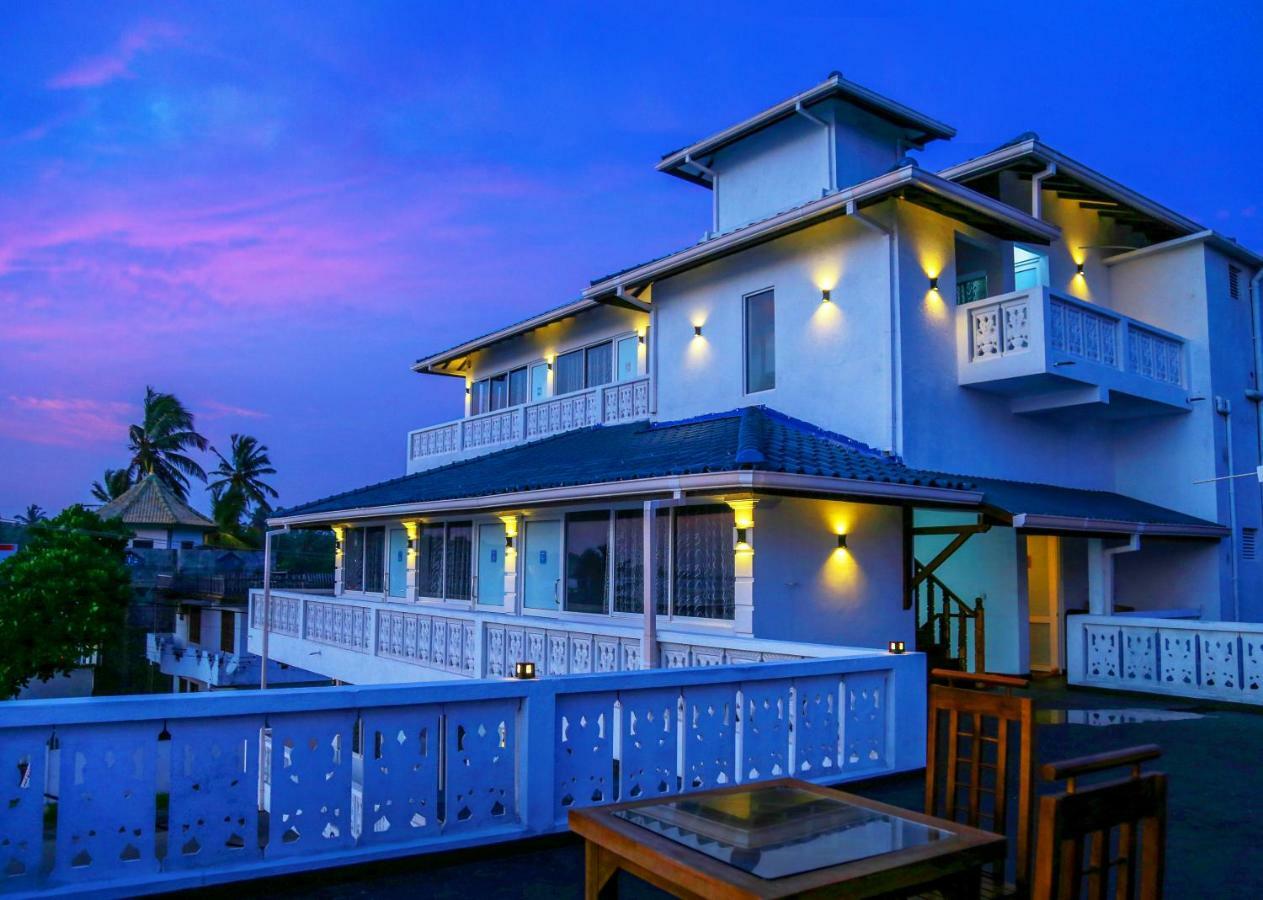 Hikka Ocean Resort Hikkaduwa Exteriör bild
